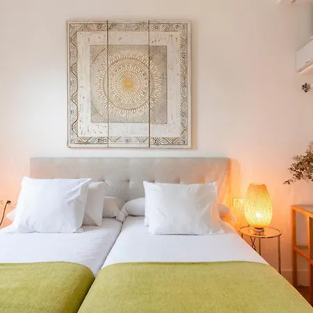 Genteel Home Francos Entretejas Siviglia Esterno foto